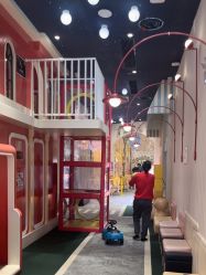 -奈尔宝·儿童乐园·亲子餐厅(华采天地店)