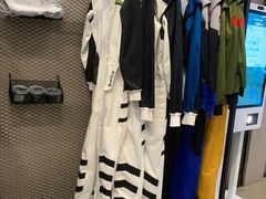 -赛卡联盟卡丁车馆(上海世博店)