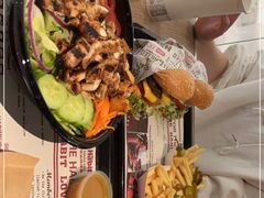 -The Habit Burger Grill 哈比特汉堡(复兴soho店)