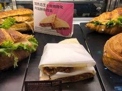 -星巴克臻选(宁波北仑银泰城店)