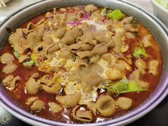 -彭记铁锅肥肠(东四总店)