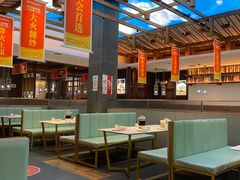 -阿瓦山寨·湘菜现炒·剁椒鱼头王(咸阳总店)