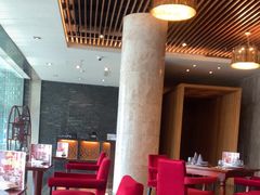 -粤尚腾香居中餐厅(首都机场希尔顿店)