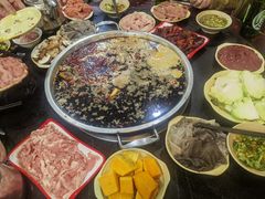 -储奇门鳝鱼火锅(总店)