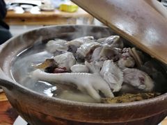 连州脆皮鸡-威邵鸡煲(西华路总店)