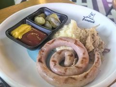 -Famous肥猫墨西哥音乐餐吧(五棵松华熙LIVE店)