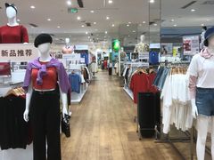 -优衣库(重庆万象城店)