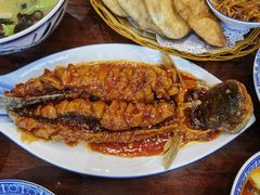 -蓝田九大碗民俗食府(蓝田店)