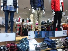 -优衣库(湛江鼎盛广场店)