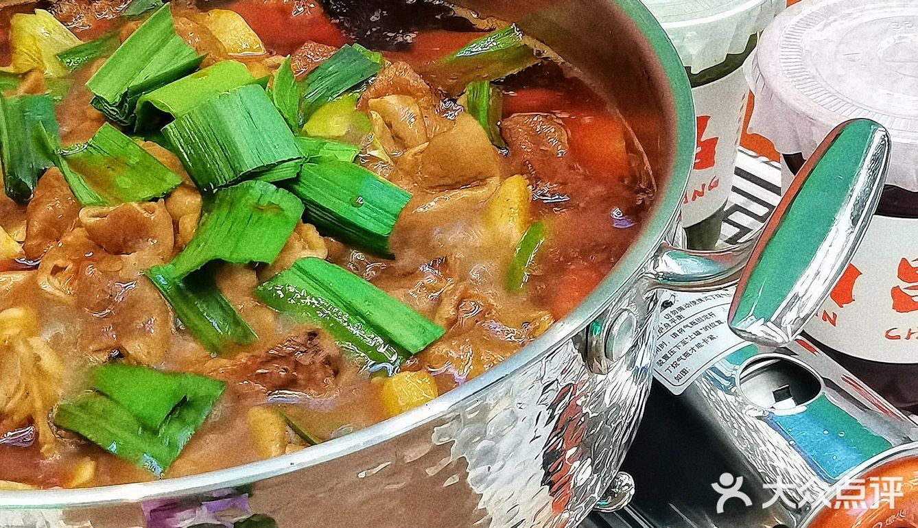 南昌首家臭豆腐肥肠牛蛙锅✨太“香”了‼️