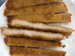 炸猪排-潘国仙耳光馄饨(黄家阙路店)