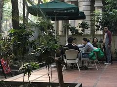 -星巴克臻选(广州沙面店)