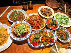 -柴窝堡22号辣子鸡·传承新疆菜