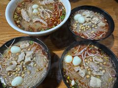 -青石桥老瓦房肥肠粉总店(青石桥总店)