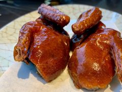 脆皮乳鸽-新荣记(BFC外滩金融中心店)