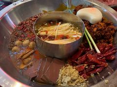 -谭鸭血老火锅(漳州路店)