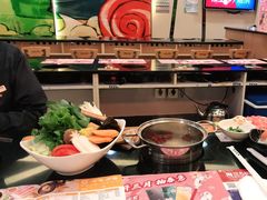 -呷哺呷哺(世贸.工三店)