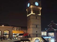 -王府井奥莱临潼小镇(临潼店)