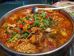 -牟记江湖重庆地标特色菜鱼蛋海鲜羊蝎子(巴南区黑金冠十多年好店)