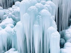 -大平台龙居瀑布旅游区