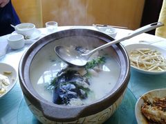 -天乐农家鱼头王(天目湖店)