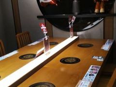 -呷哺呷哺(融创茂店)