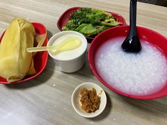 -味为先光明乳鸽(光明总店)