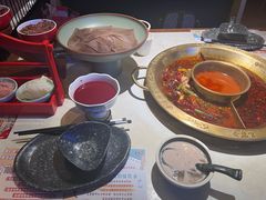 -哥老官重庆美蛙鱼头(沪太路大融城店)