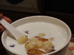 鲜奶桃胶莲子-彬媽糖水(侨鑫国际店)