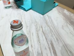 -Tiffany & Co.蒂芙尼
(广州太古汇店)