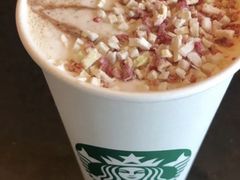 盛樱蜜桃芝士拿铁-星巴克(温州银泰大西洋店)