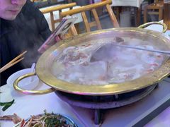 -霄汉牛三鲜湖北砂锅菜(万松园2店)