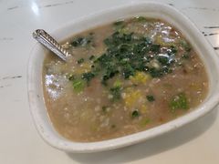 -凤凰路何眼镜香辣蟹(花果园店)