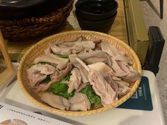 -三个椰子·现砍椰子鸡(金源CBD店)