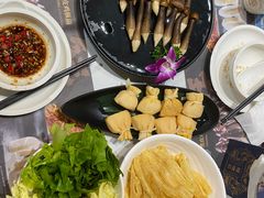-顺德公猪肚鸡·椰子鸡(惠东天虹店)