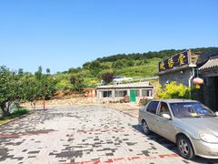 -梨木台悦来客农家院