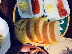 -马迭尔德式西餐精酿啤酒屋(中央大街店)