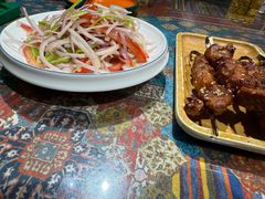 -乡村馕坑肉·烧烤·新疆菜·本地人更爱吃(阿勒泰首店)