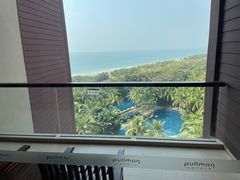 -三亚湾海居铂尔曼度假酒店