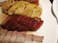 -新大咀港式茶餐厅(宝山万达店)