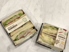 黑胡椒牛肉可颂三明治-多乐之日(和平伊势丹店)