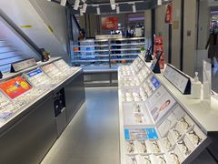 -LOHO眼镜(北京朝北大悦城店)