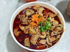 -中山牛肉肥肠粉面馆(军工社区店)