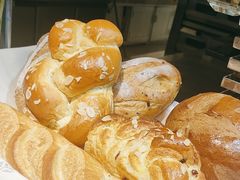 -昆山裕元花园酒店·温莎西餐厅