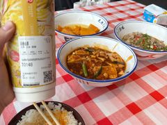 -笨豆腐居民楼菜馆•江西小炒(天津开发区店)