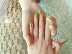 -进巍美甲美睫店