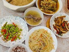 -乐禧母婴全自营月嫂(宝山店)