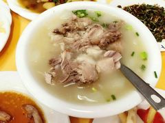 -荣生萝卜汤饭店