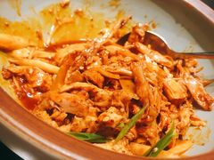 敲糖棒棒鸡-辛香汇·现炒川菜(淮海路百盛店)