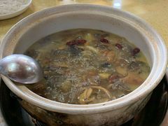 -东巴谷野生菌火锅餐厅